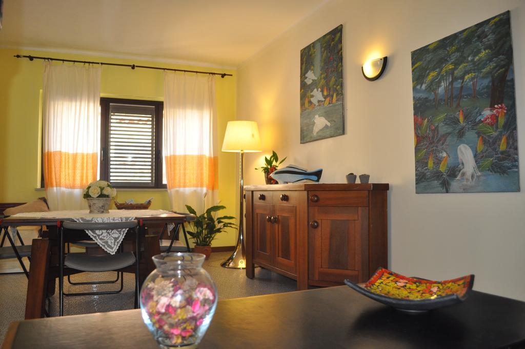 Bilocale Milu - Milu Holidays La Maddalena  Exterior foto